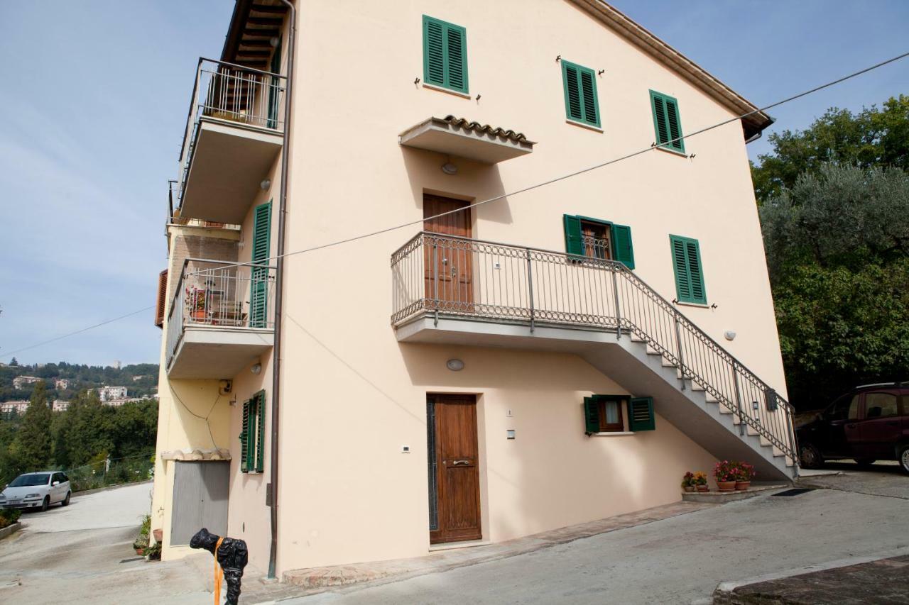 Lavanda E Rosmarino Home Assisi Bagian luar foto