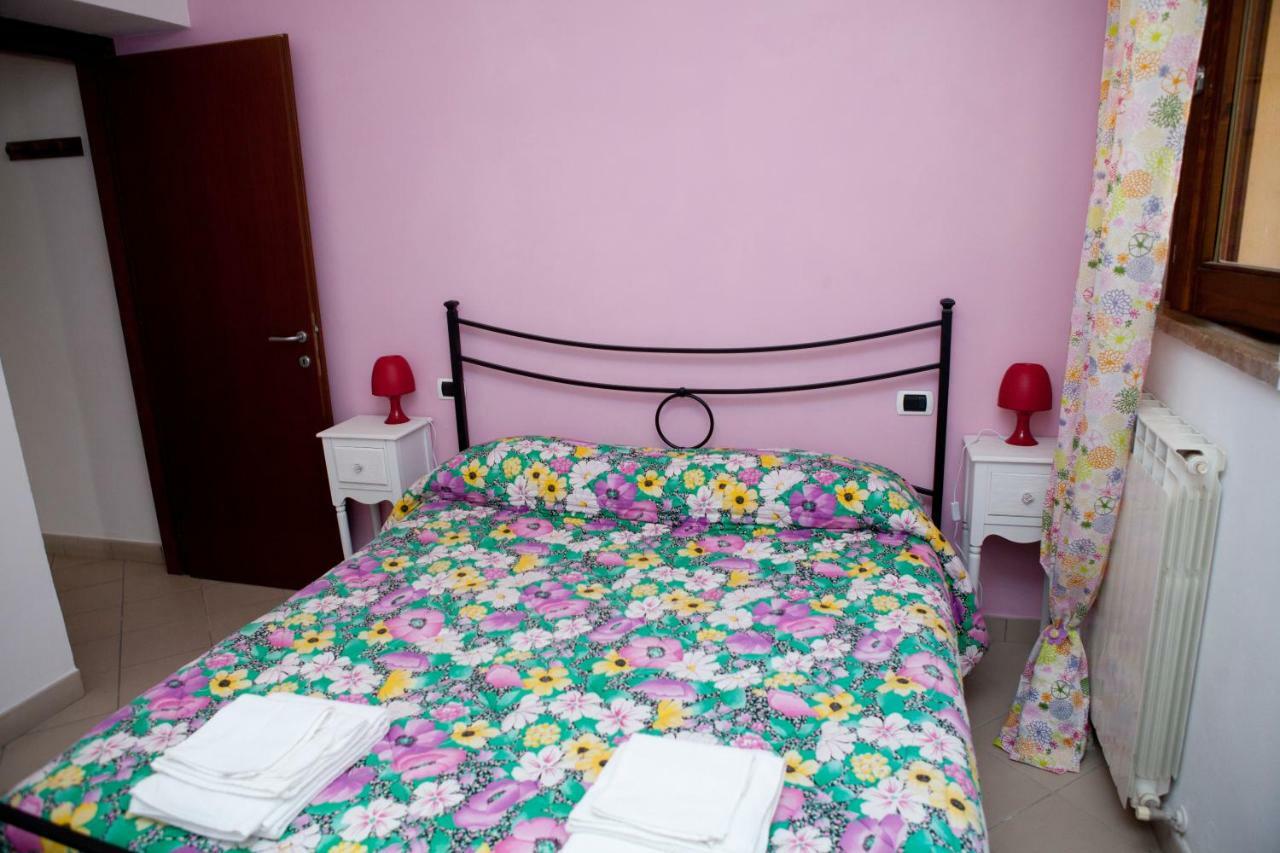 Lavanda E Rosmarino Home Assisi Bagian luar foto